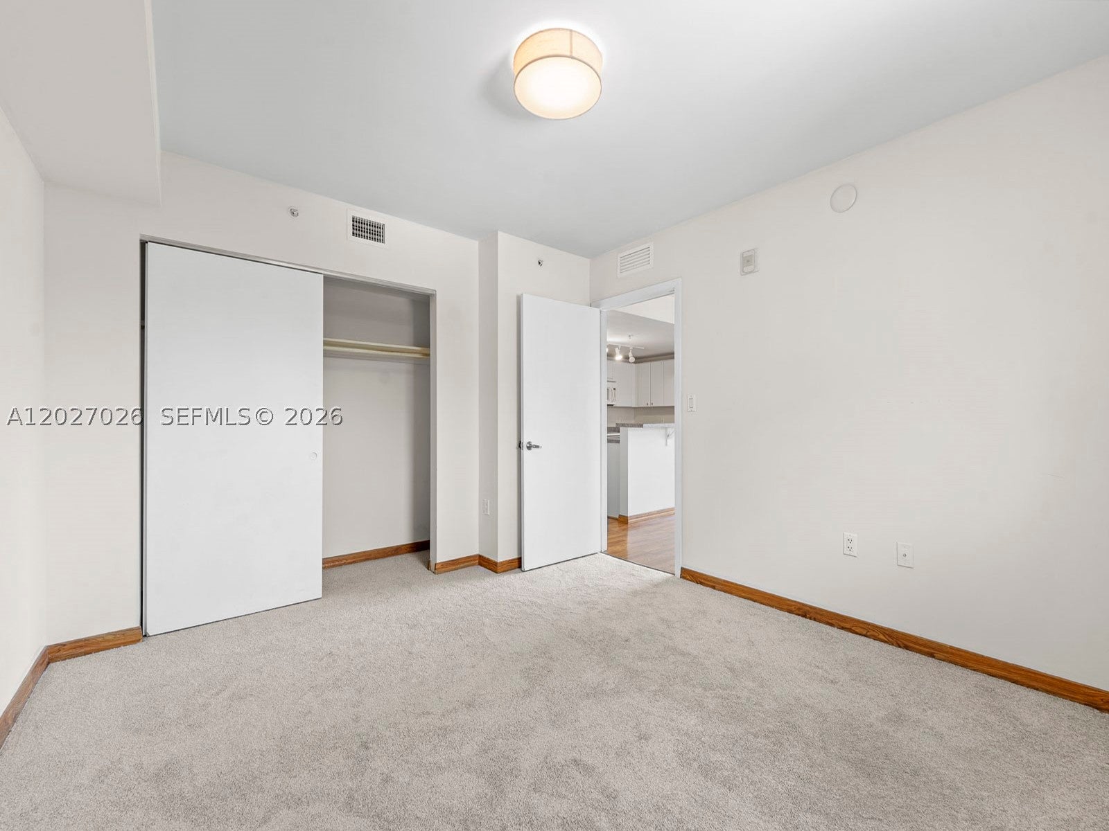 2740 SW 28th Ter 508
