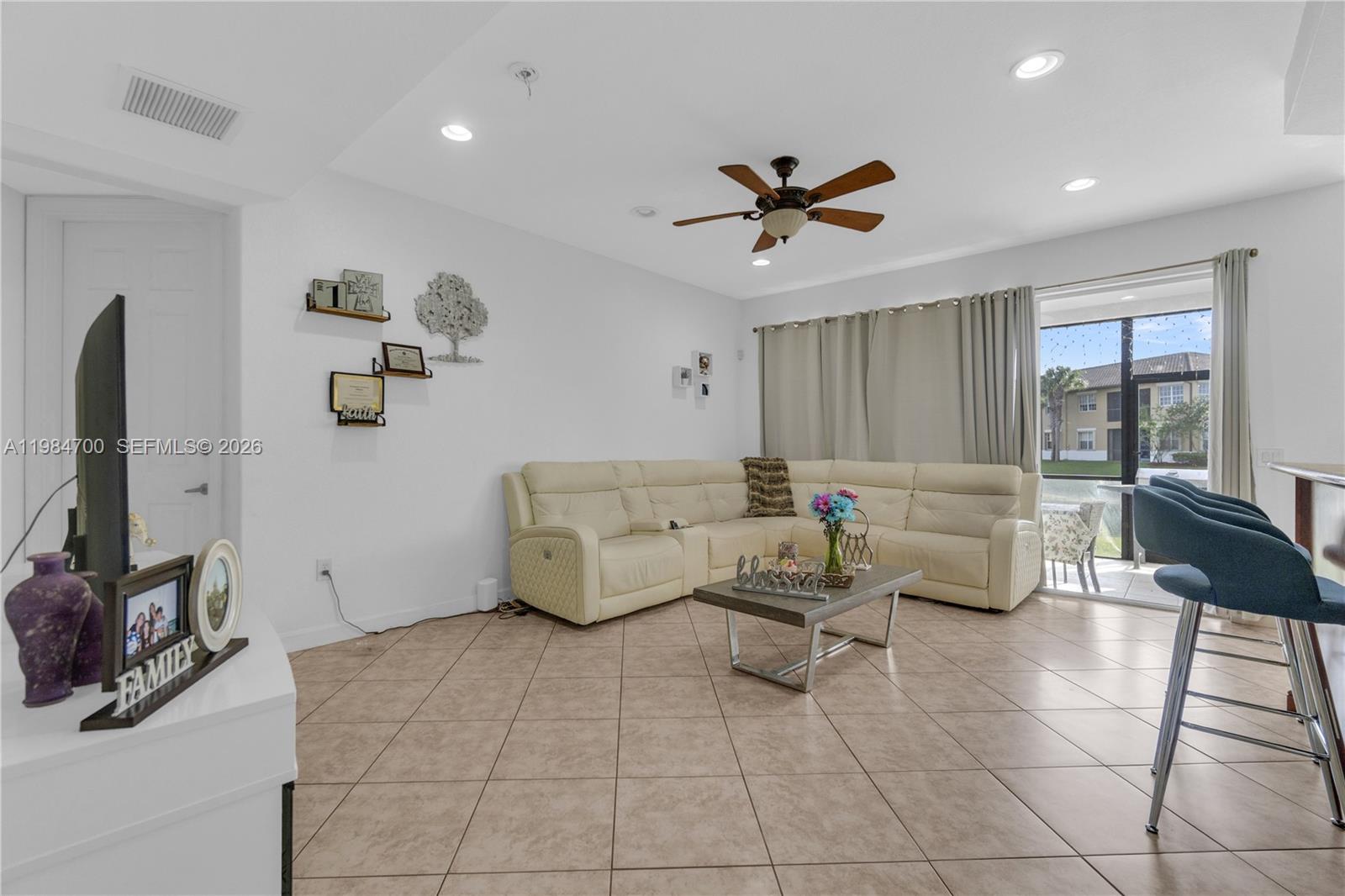 CYPRESS POINTE II AT HERO - Residential Lease