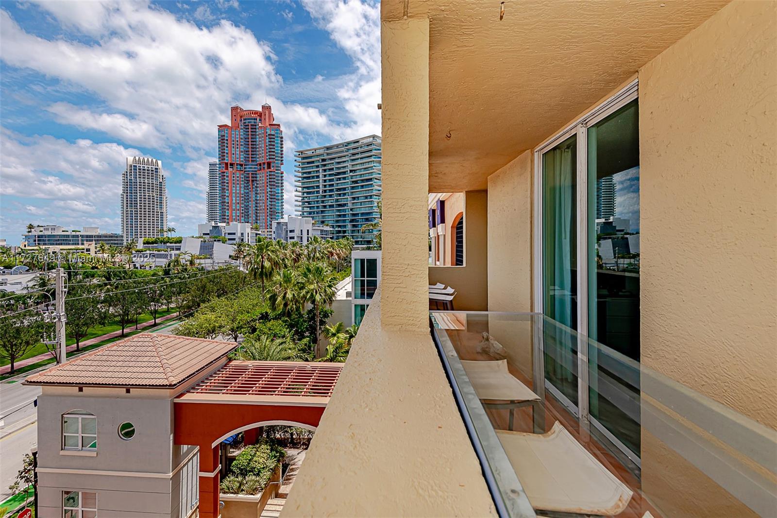 Rental Property at 90 Alton Rd 501, Miami Beach, Miami-Dade County, Florida - Bedrooms: 2 
Bathrooms: 2  - $4,900 MO.