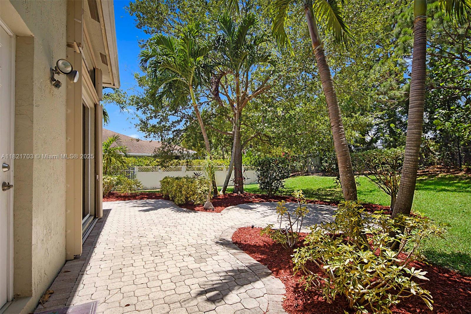 HILLS AT LAKE EDEN - Residential