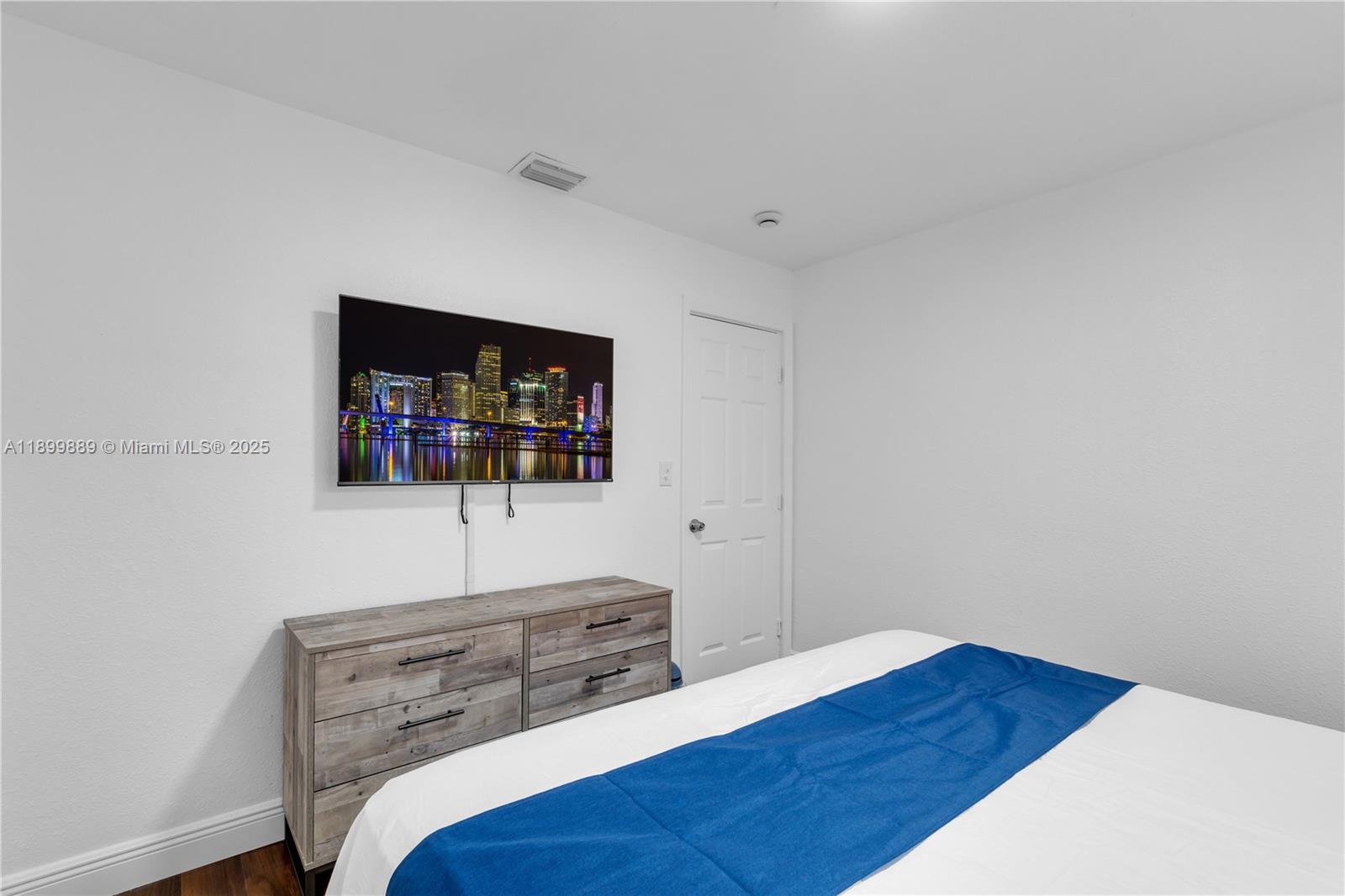 ORIOLE ESTATES SEC 7 - Residential