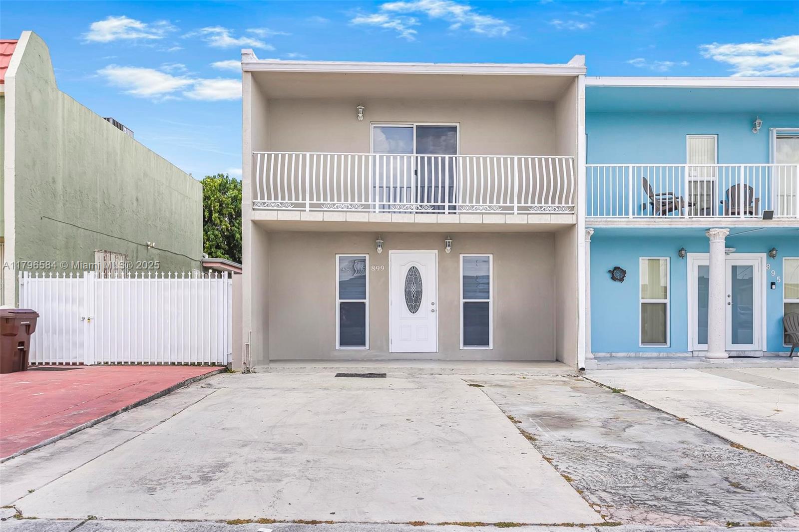 899 W 79th St, Hialeah, Miami-Dade County, Florida - 2 Bedrooms  
2 Bathrooms - 