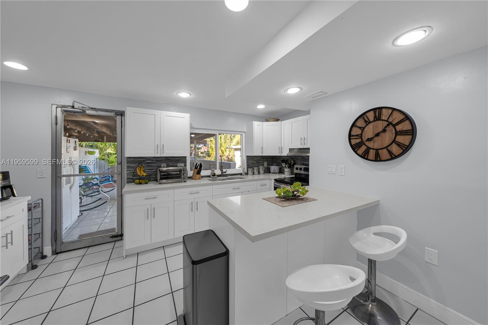 SWEETWATER GROVES .14 AC - Residential Income