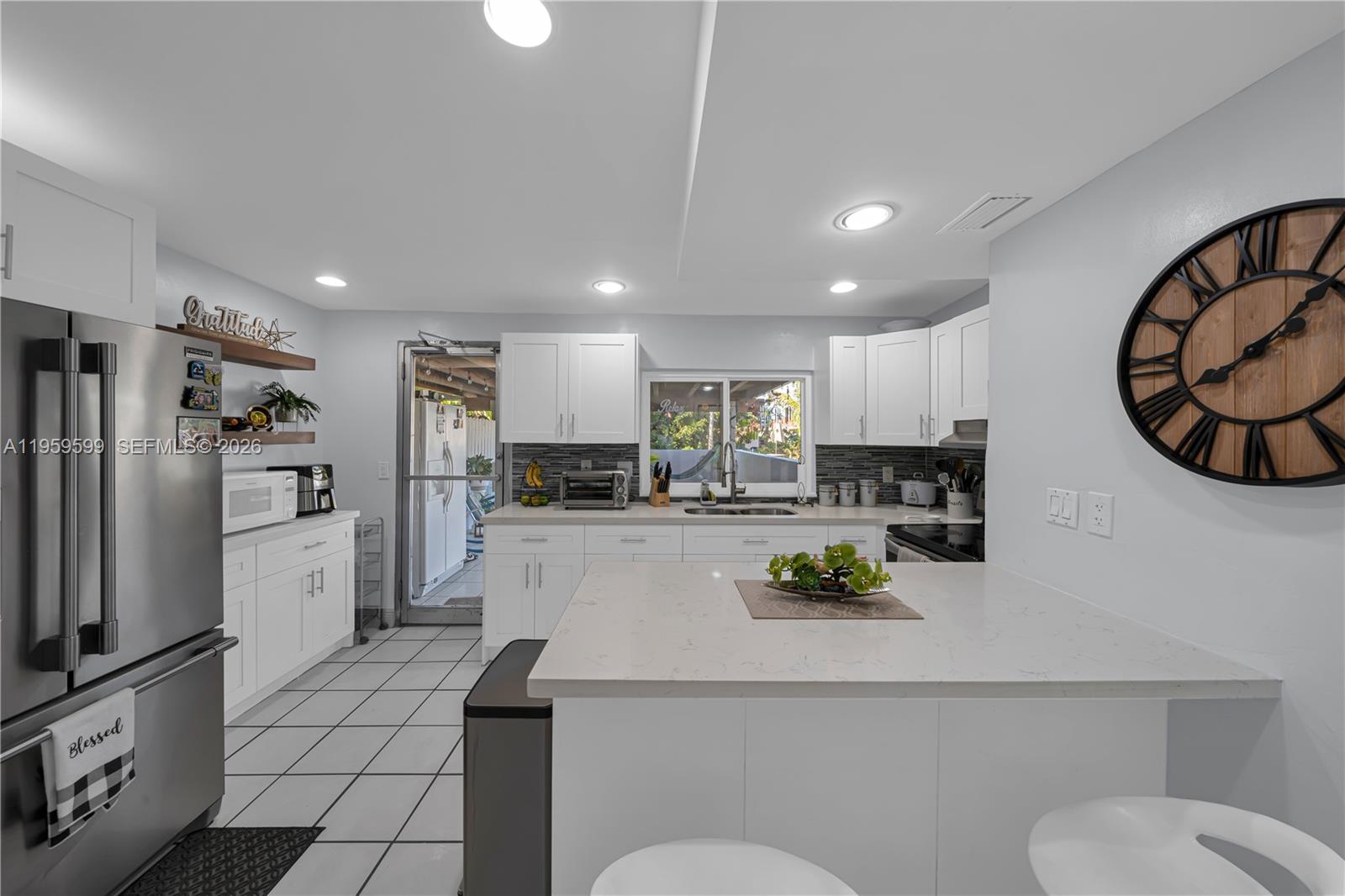 SWEETWATER GROVES .14 AC - Residential Income