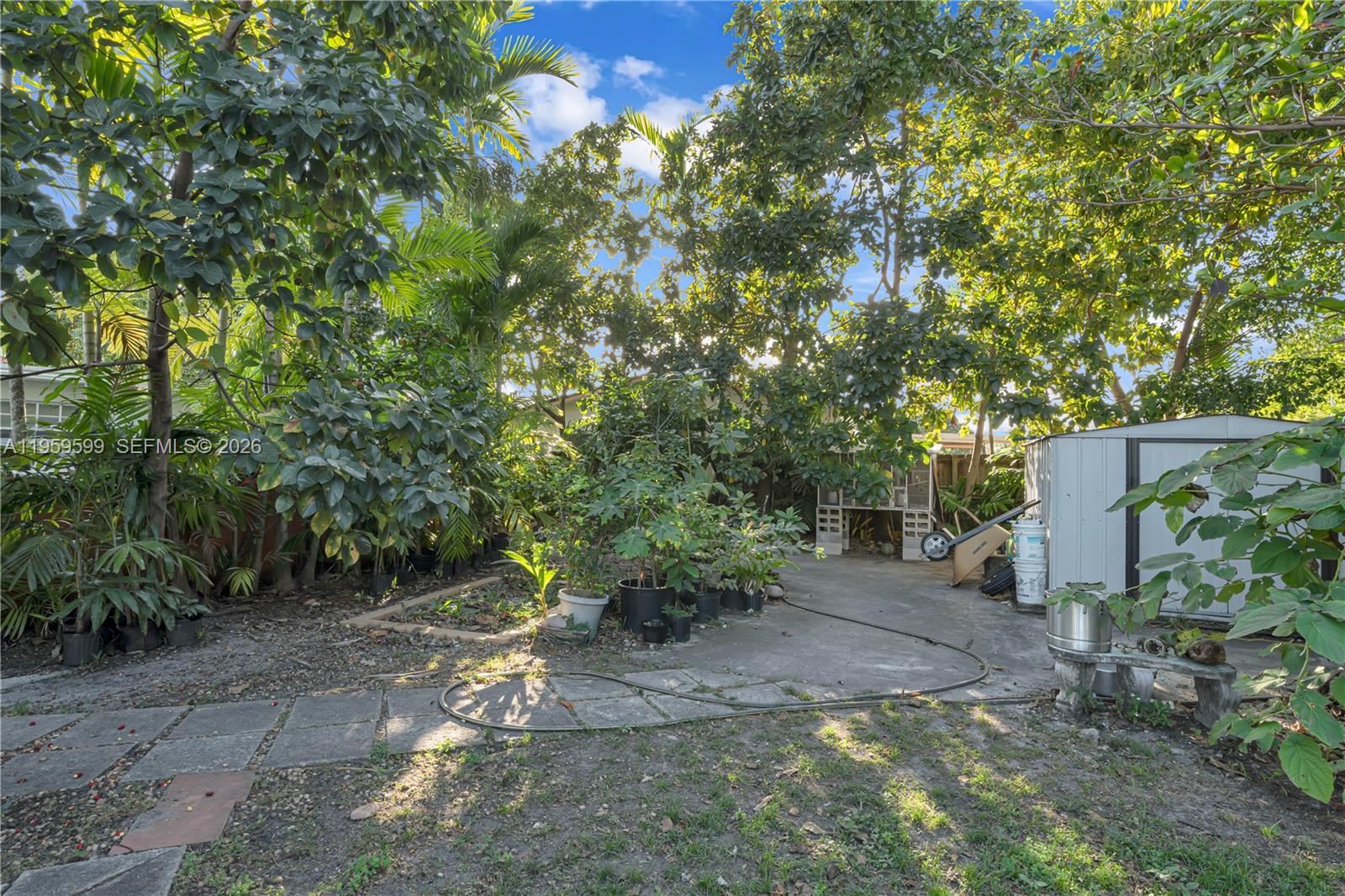 SWEETWATER GROVES .14 AC - Residential Income