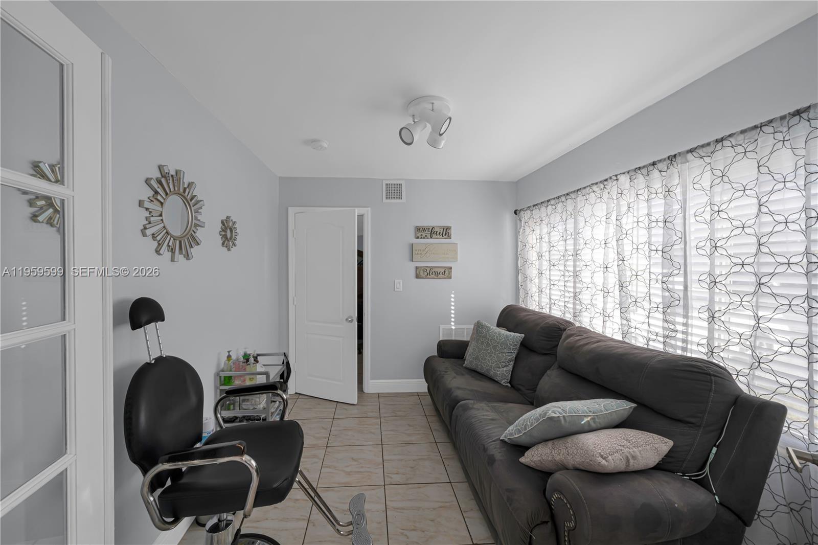 SWEETWATER GROVES .14 AC - Residential Income