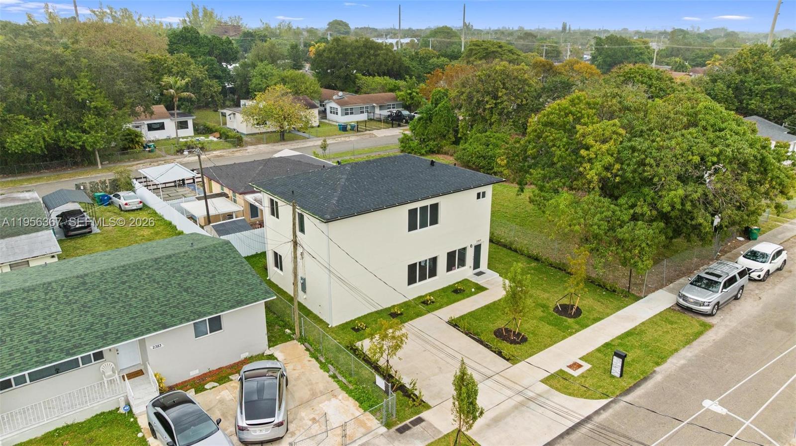 22ND AVE HEIGHTS - Residential