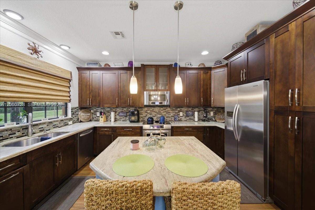 SUNBURST PROPERTIES DEVEL - Residential