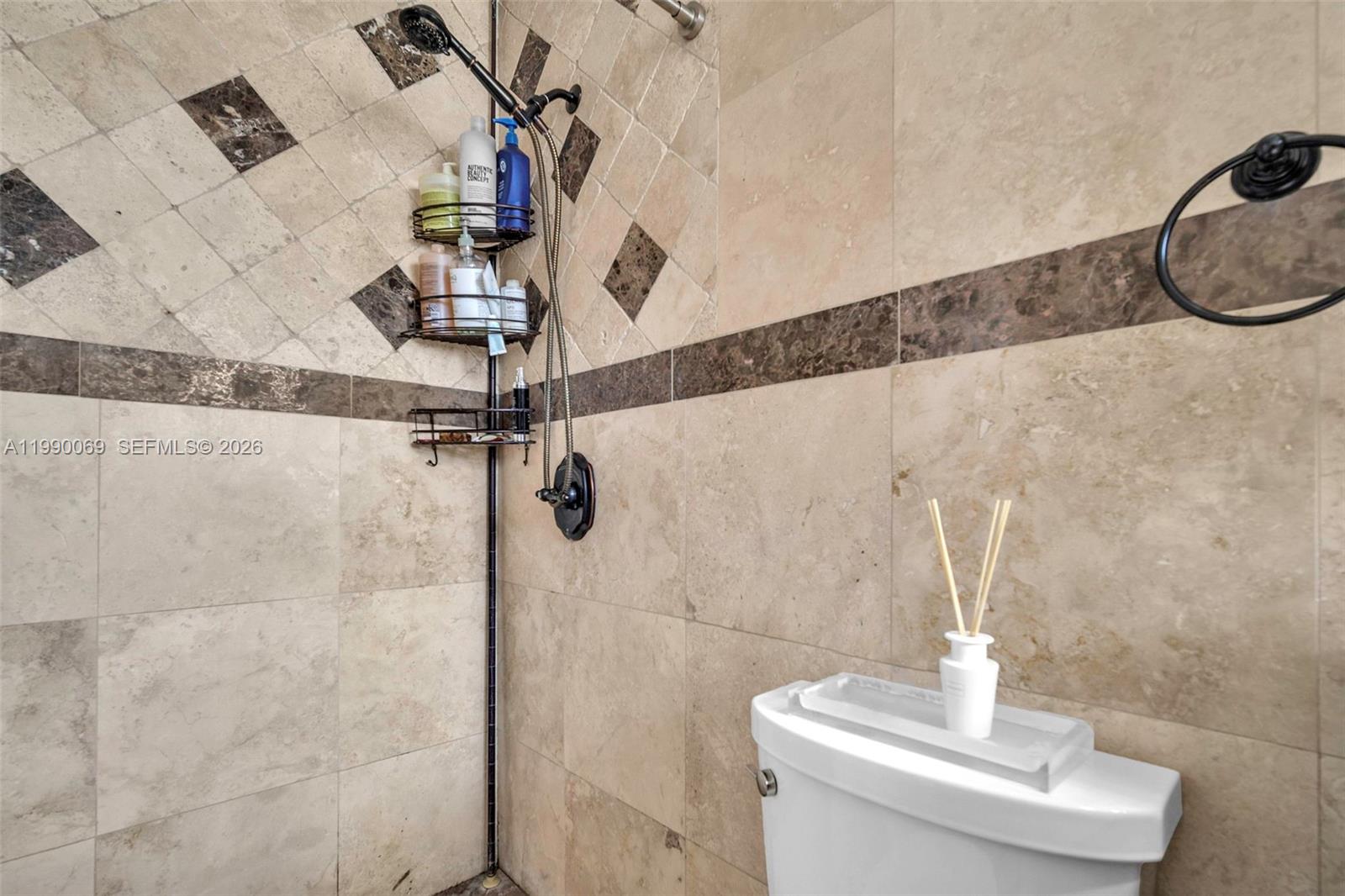 EAST BASS LAKE ESTATES - Residential