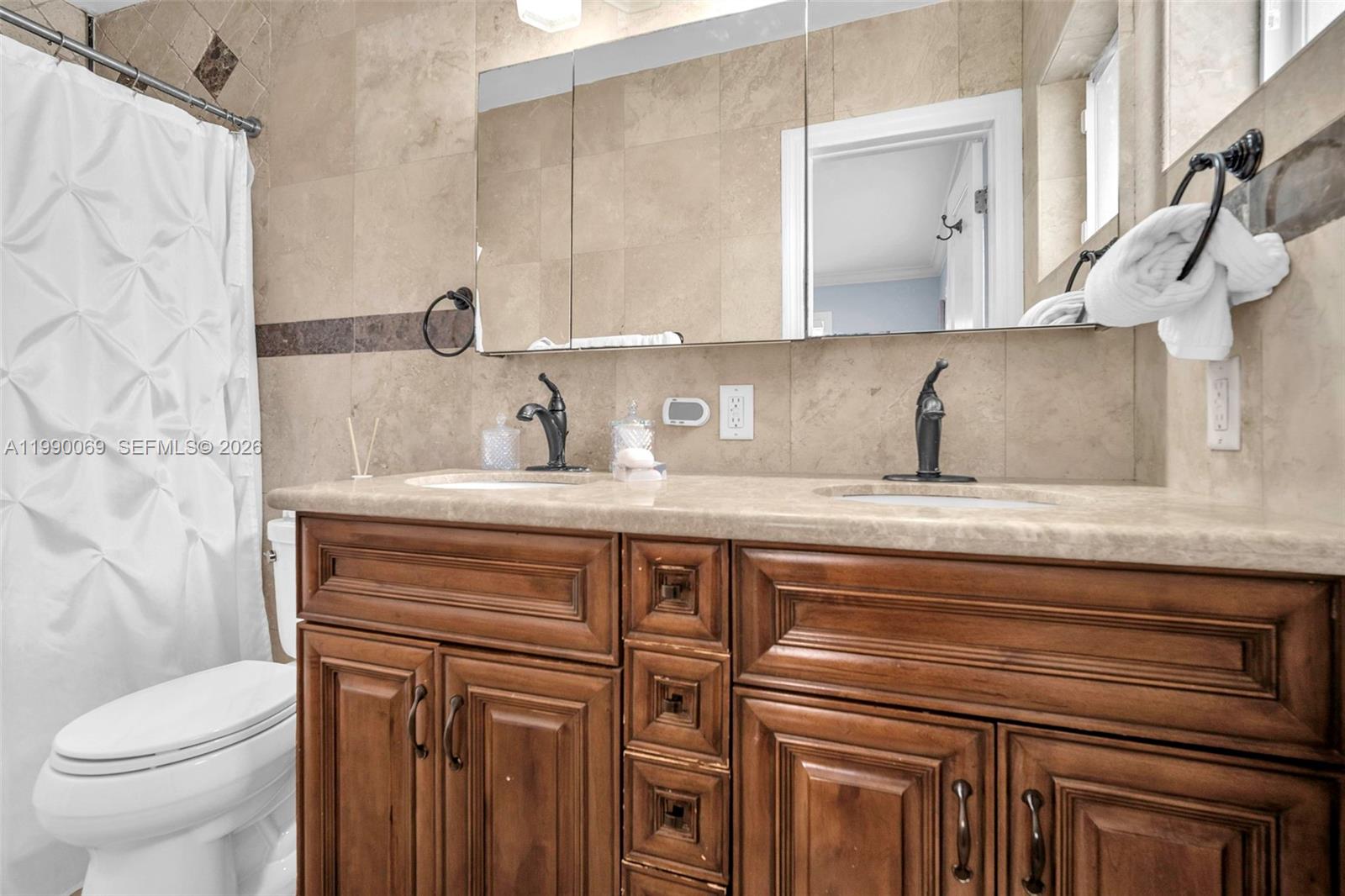 EAST BASS LAKE ESTATES - Residential