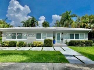 Rental Property at 1307 Jackson St, Hollywood, Broward County, Florida - Bedrooms: 3 
Bathrooms: 2  - $5,800 MO.
