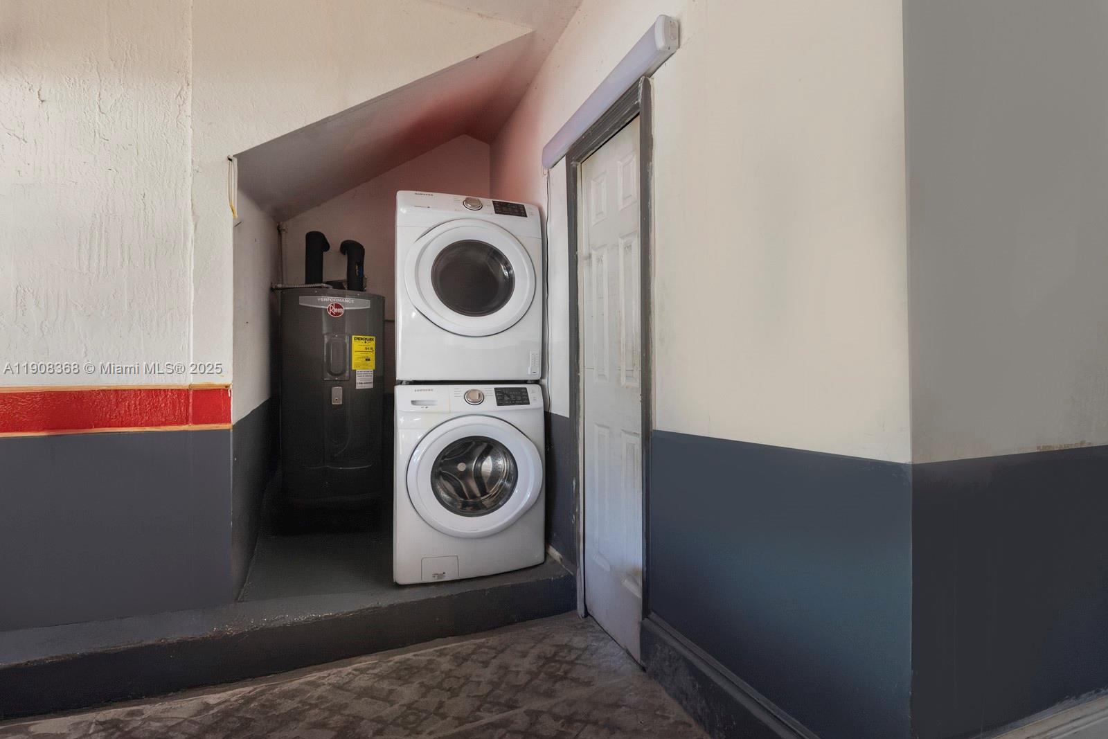 VITRAN HOMES AT MORNINGSI - Residential