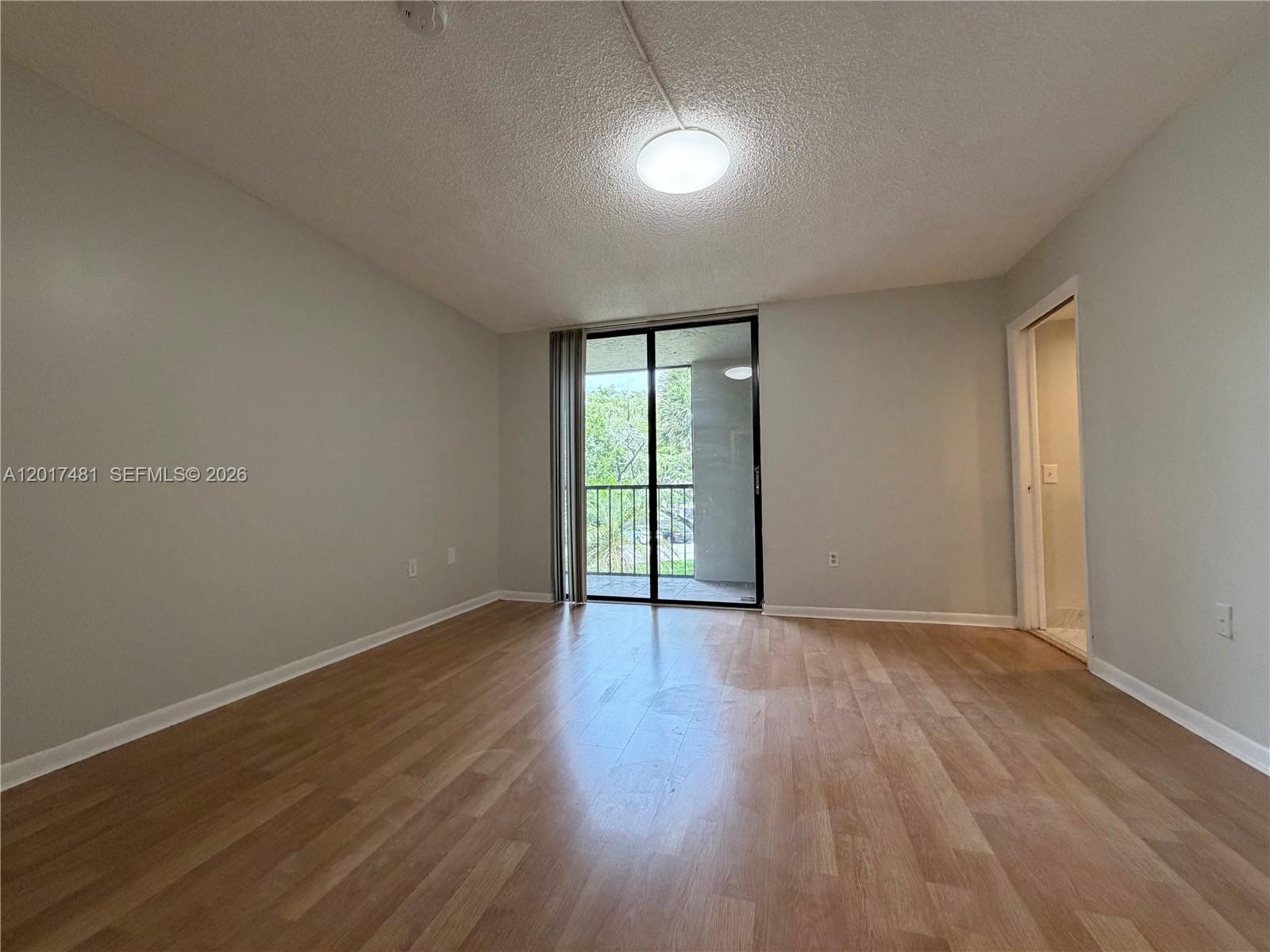 THE HORIZONS CONDO #4 - Residential Lease