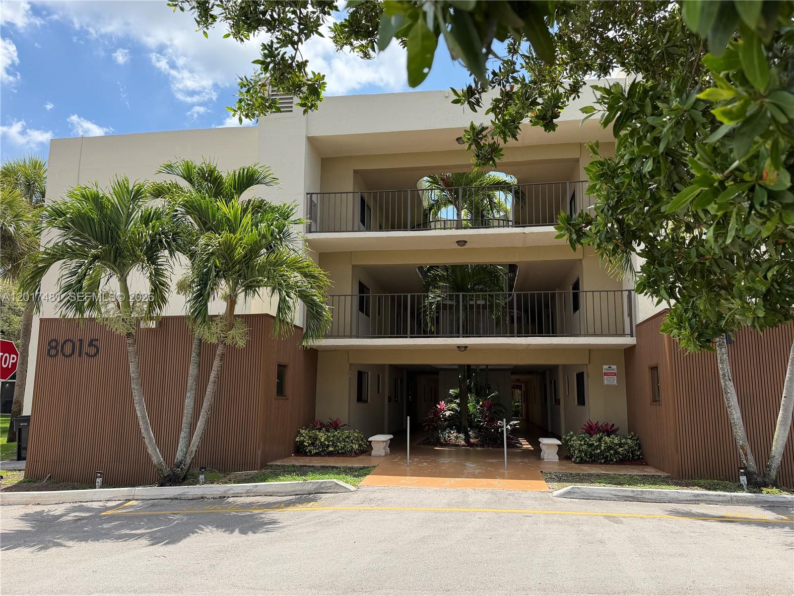 THE HORIZONS CONDO #4 - Residential Lease
