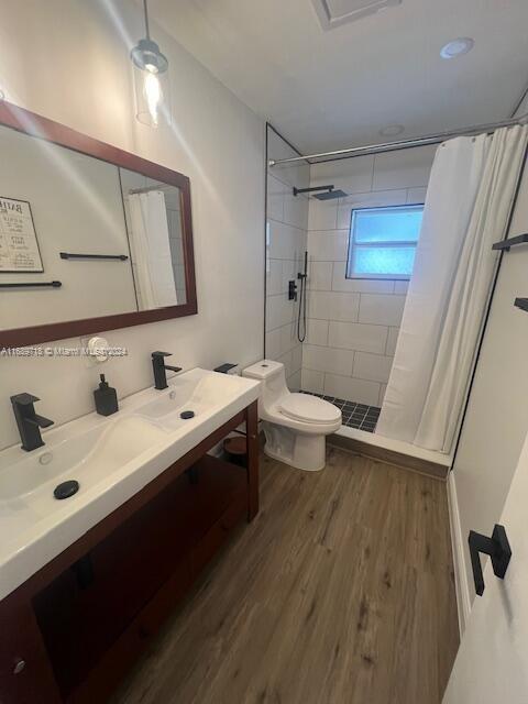 LAUREL HILLS 5TH ADD - Residential