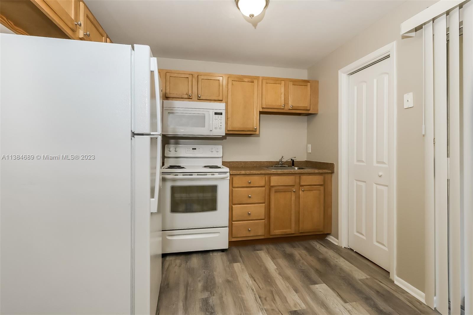 FISHERMANS VLG - Residential Lease