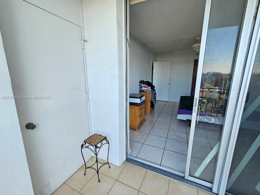 WILSHIRE CONDO - Residential