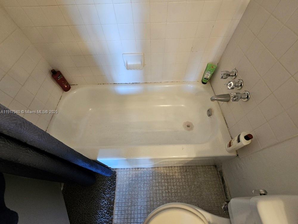 WILSHIRE CONDO - Residential