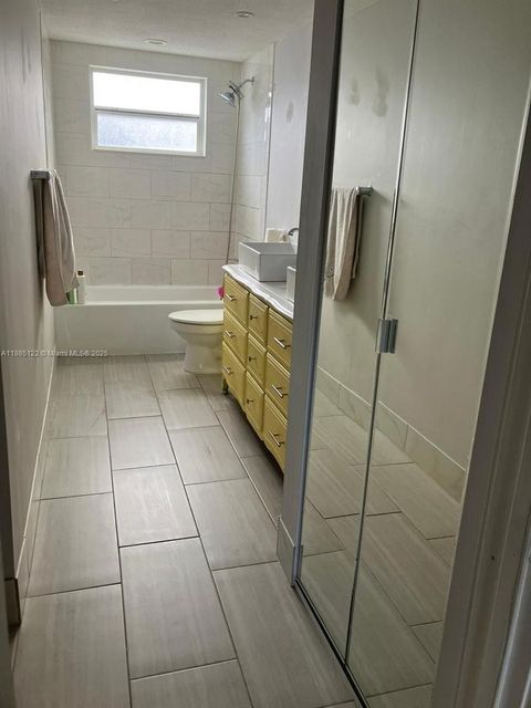 9351 Fontainebleau Blvd B206 Miami FL 33172