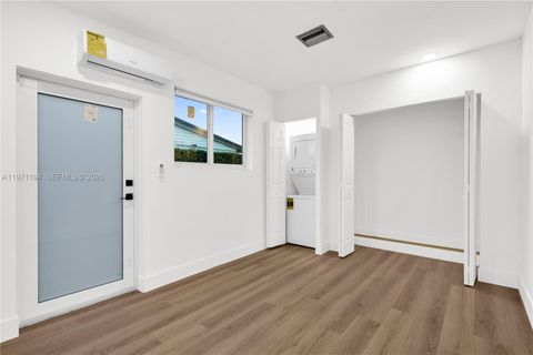 4701 SW 104th Ct 2 Miami FL 33165