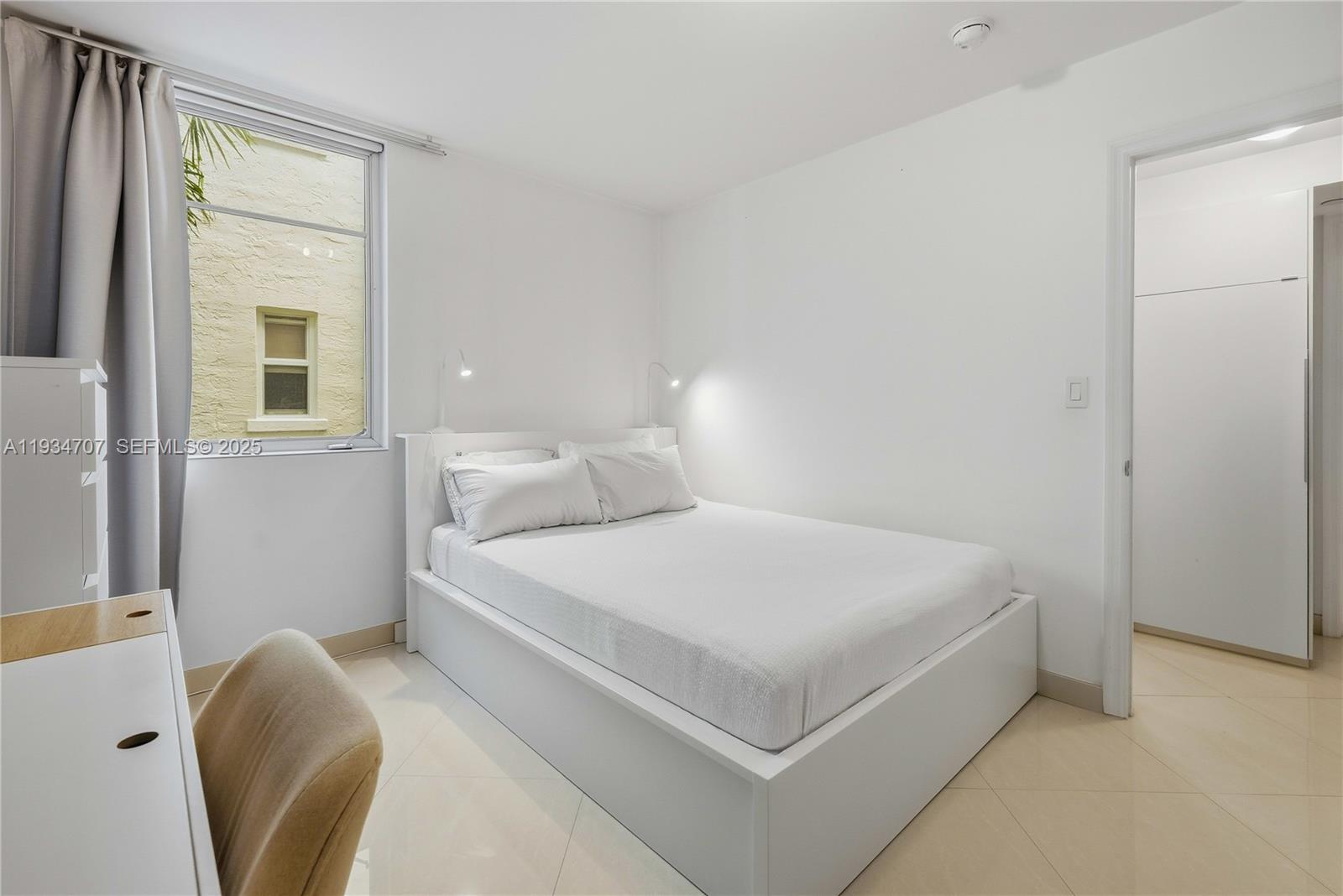 THE DANTON CONDO - Residential