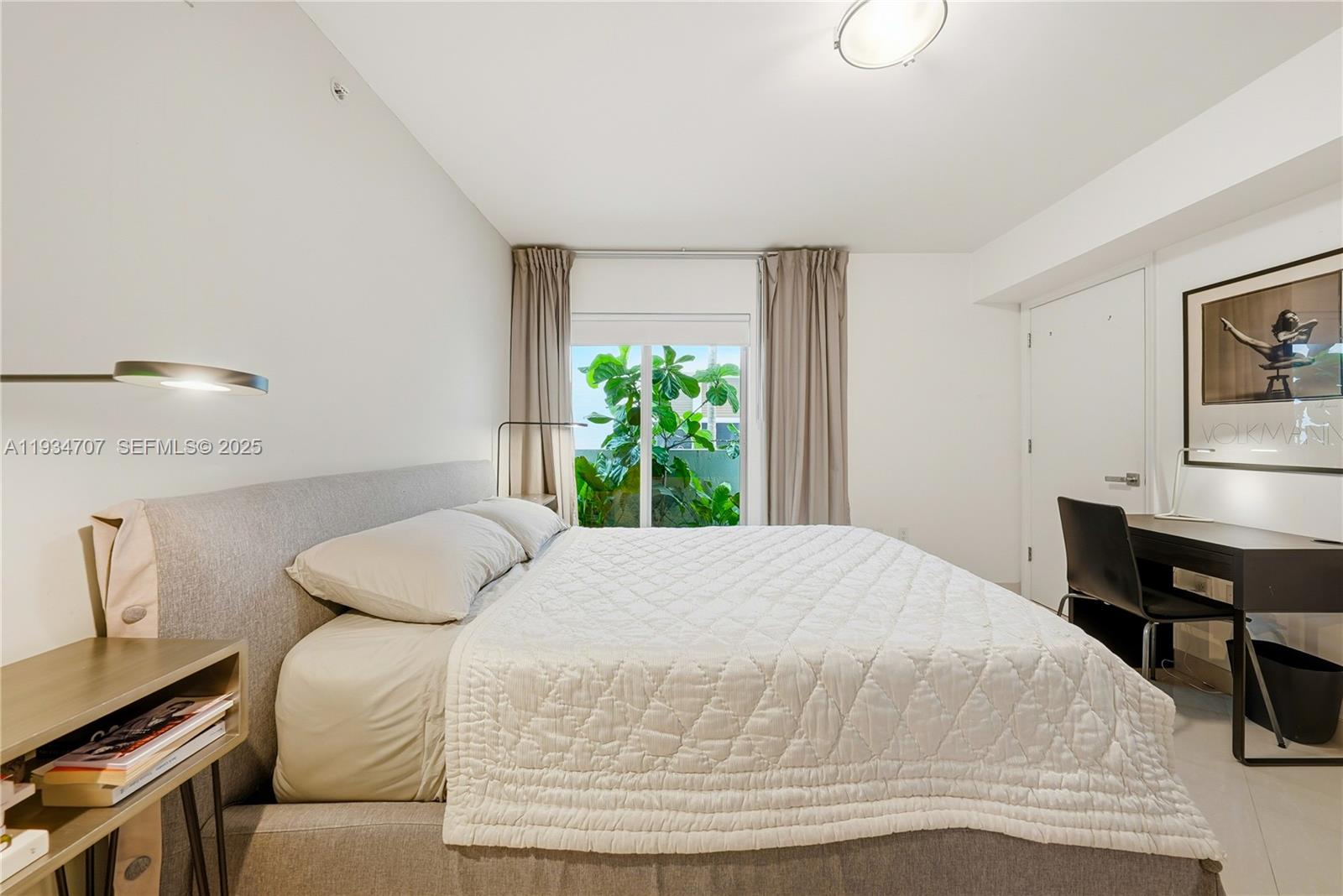 THE DANTON CONDO - Residential