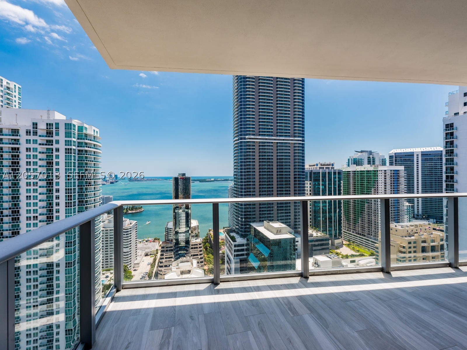 1010 Brickell Ave 3701