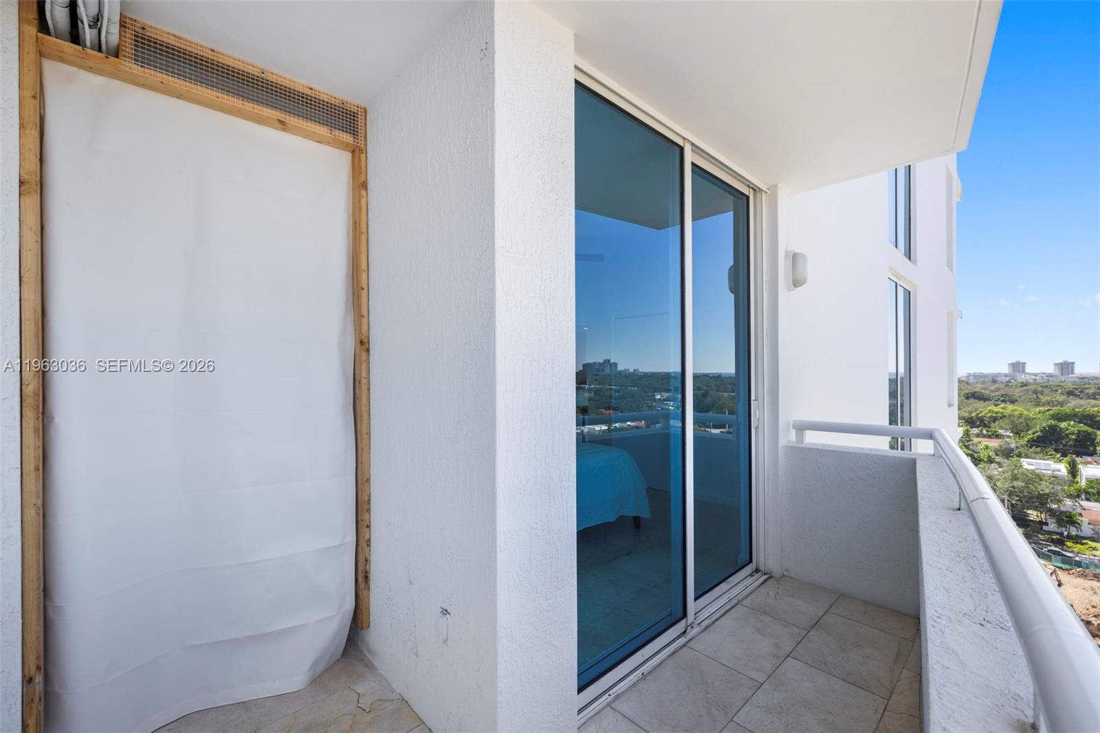 CORAL SEA VIEW CONDO - Residential