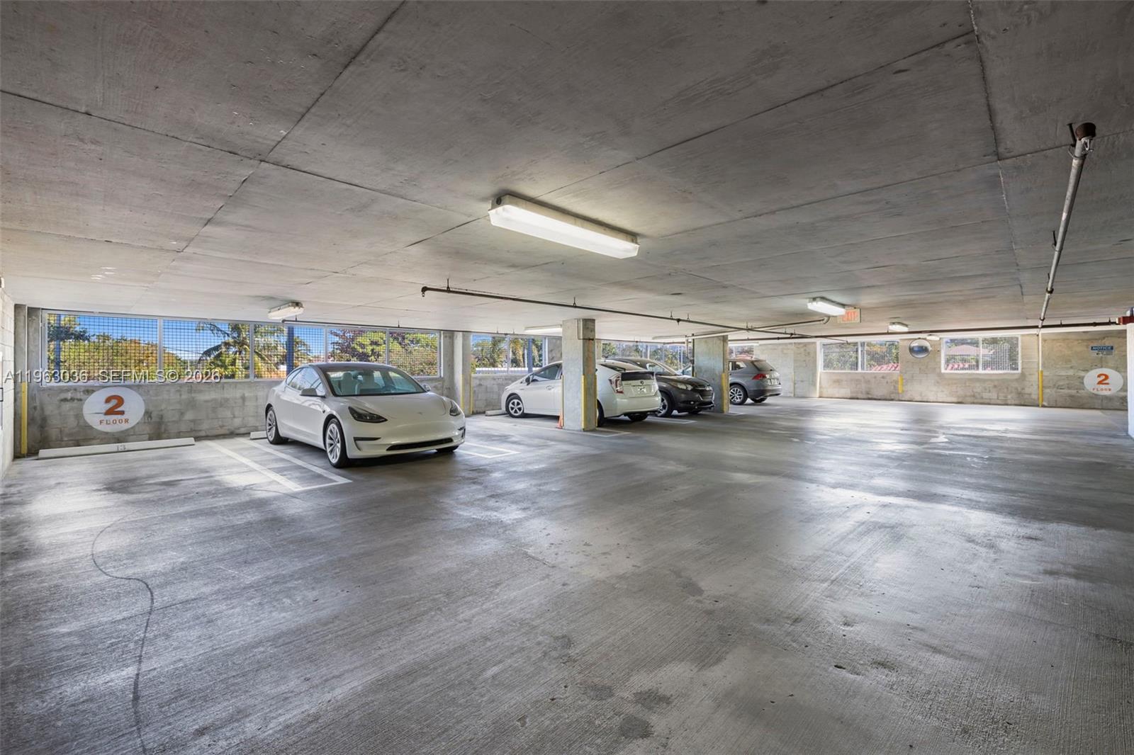 CORAL SEA VIEW CONDO - Residential