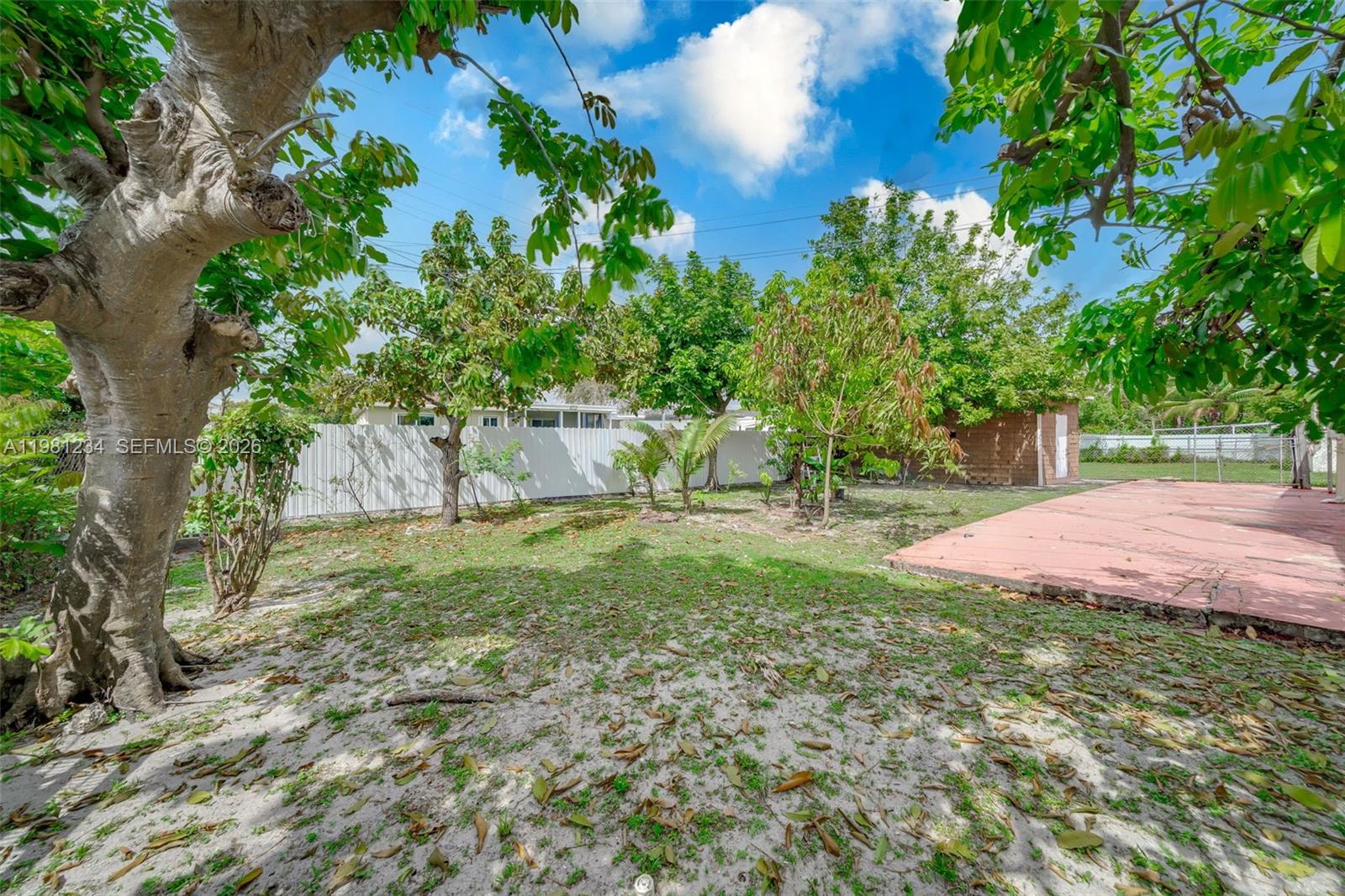 NORTH RIDGE 1ST ADDN - Residential