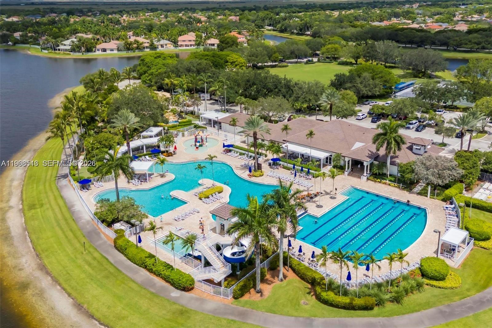 SECTOR 2-PARCELS 17 18 19 - Residential