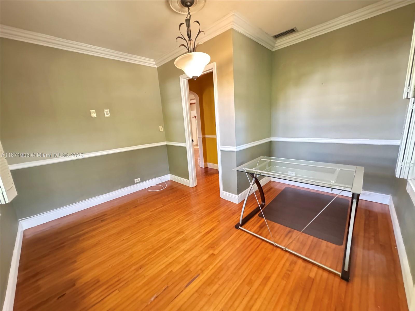 COCONUT GROVE MANOR - Residential Lease