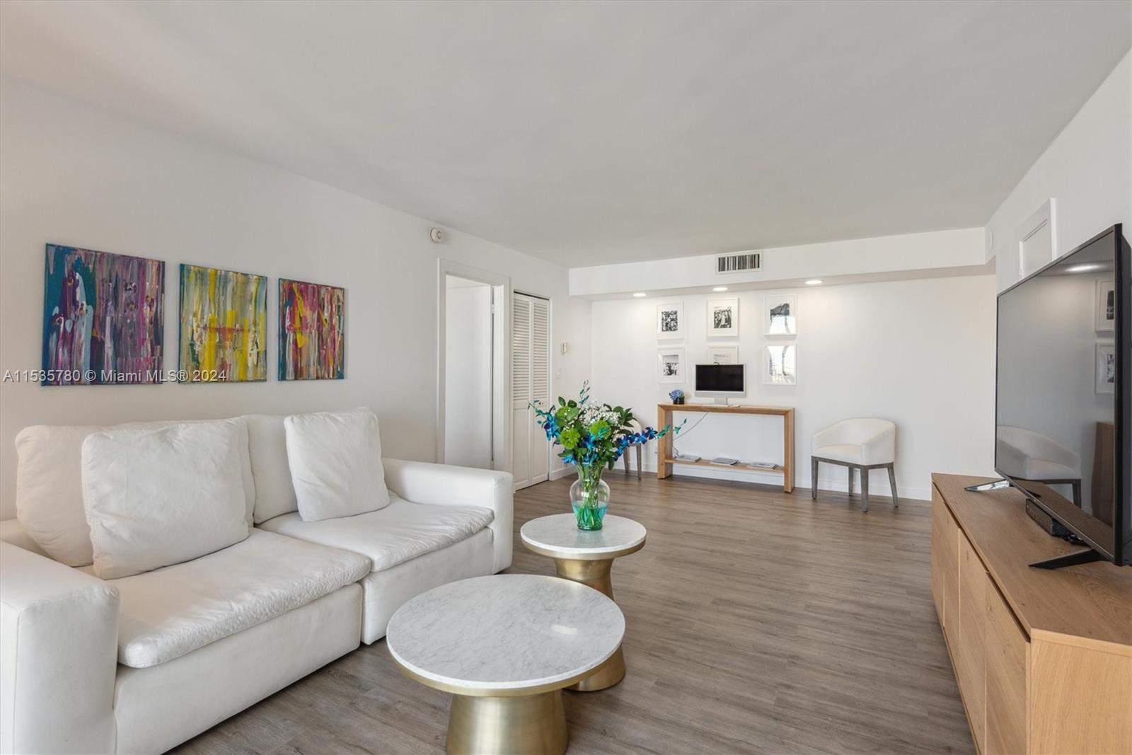 TOWER AT BISCAYNE COVE CO - Residential Lease