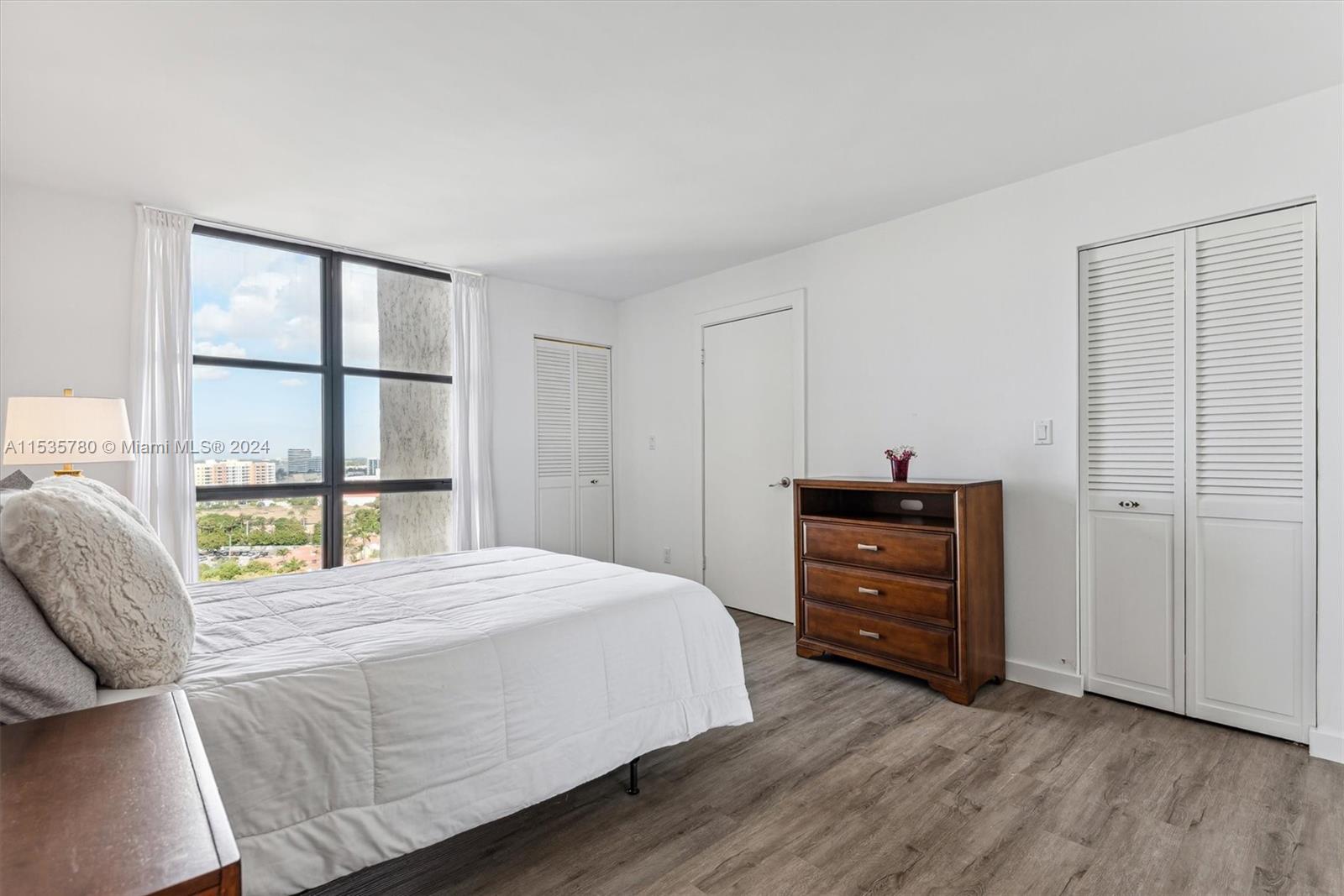 TOWER AT BISCAYNE COVE CO - Residential Lease