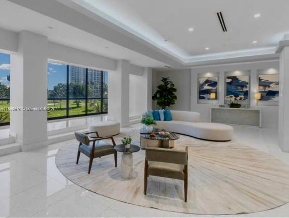 CORONADO CONDO- TOWER II - Residential