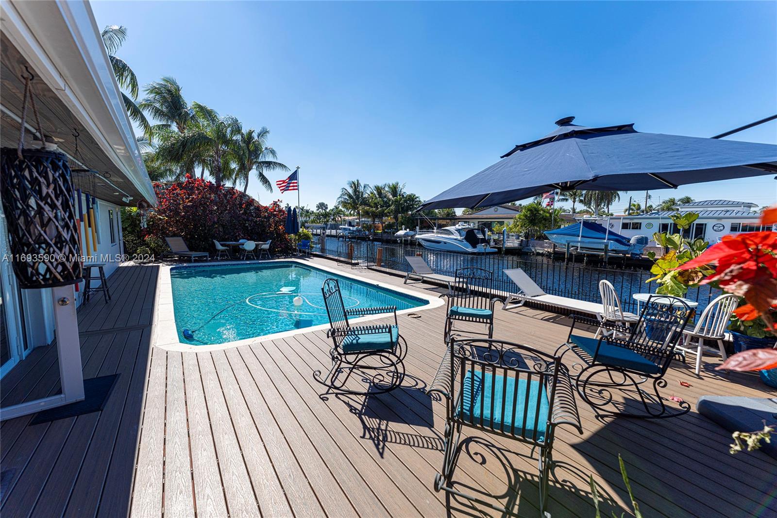 SNUG HARBOR SEC FOUR - Residential