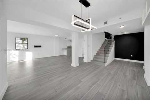 1650 Galiano St TH15 Coral Gables FL 33134