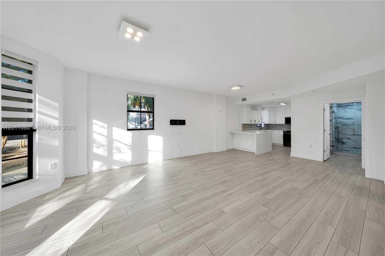 1650 Galiano St TH15