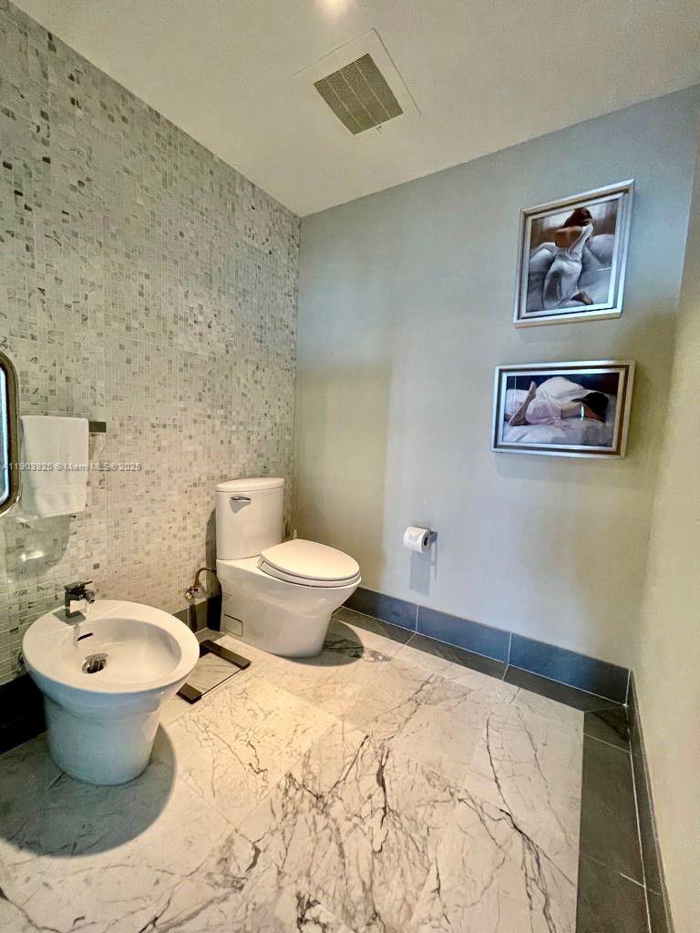 EPIC WEST CONDO - Residential