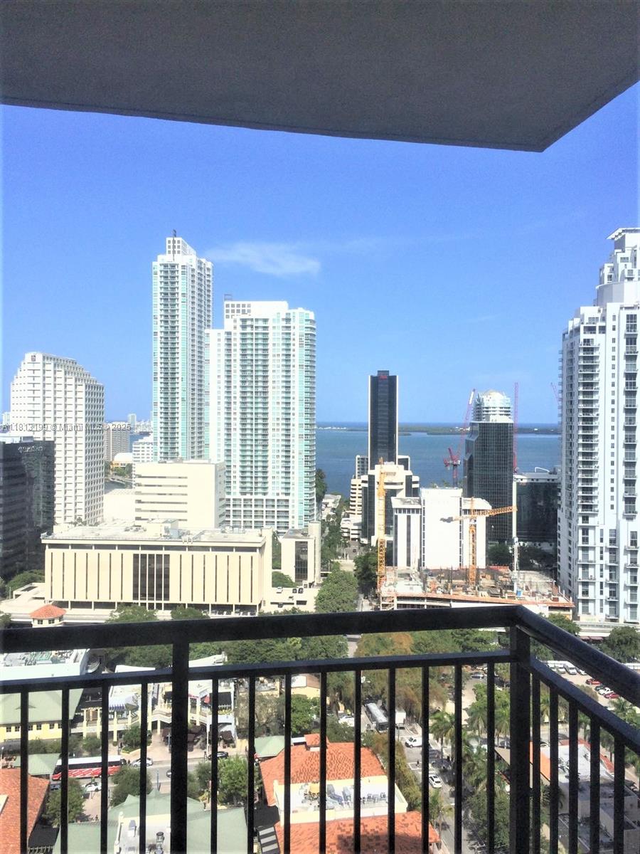 999 SW 1st Ave 2508