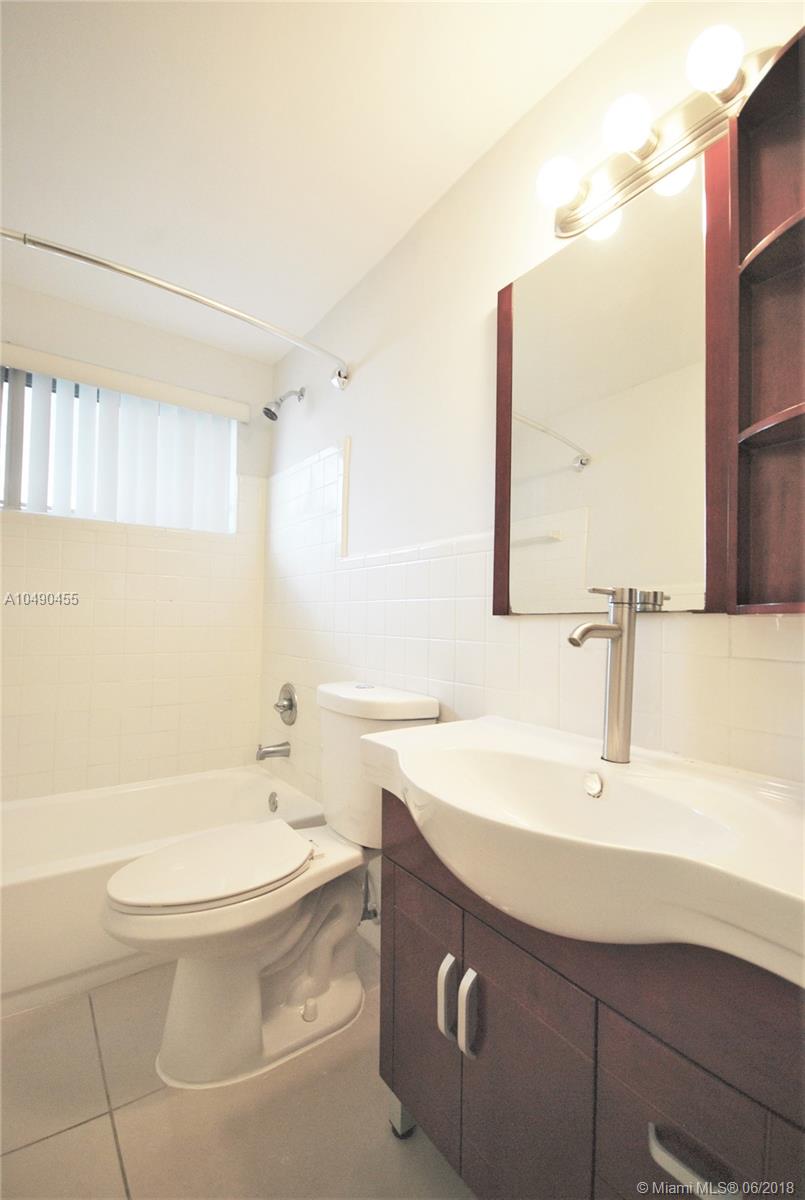 MIAMI VIEW SEC ISLE OF NO - Residential Lease