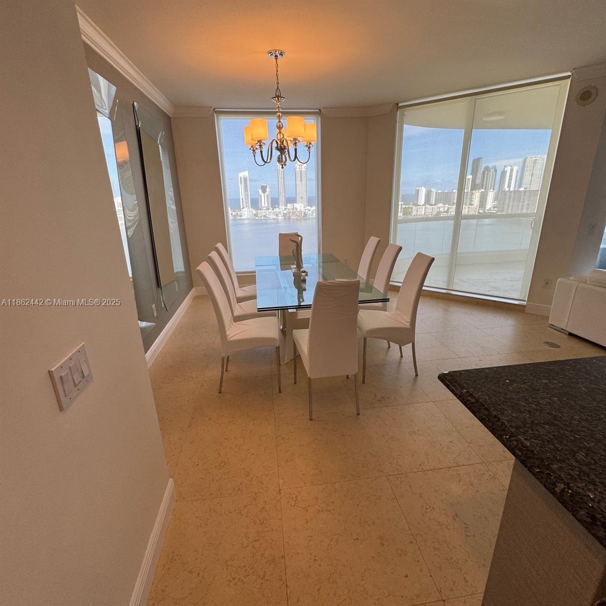 BELLAMARE @ WILLIAMS ISLA - Residential Lease