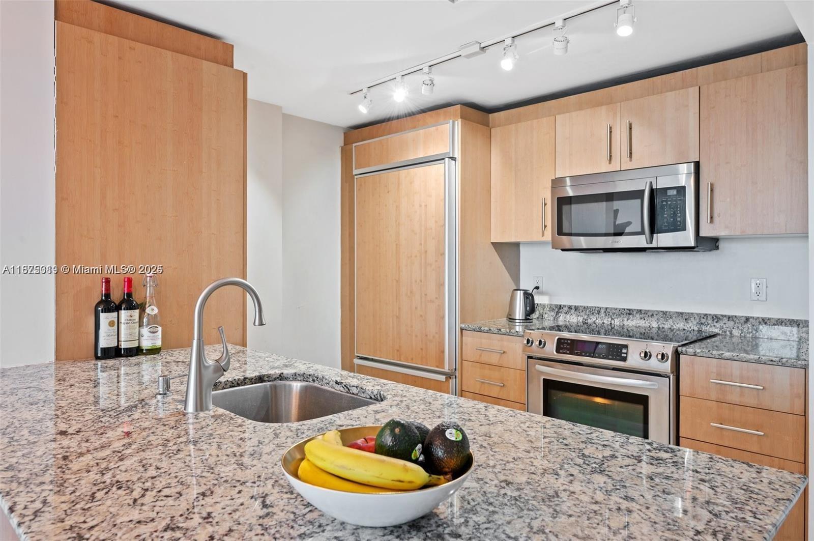 HARBOUR HOUSE - Residential Lease