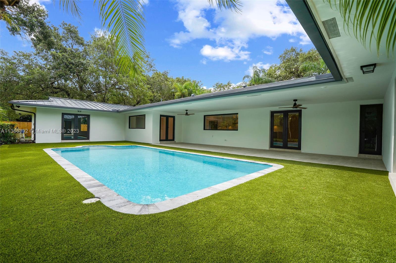 HELMS COUNTRY ESTATES RE- - Residential