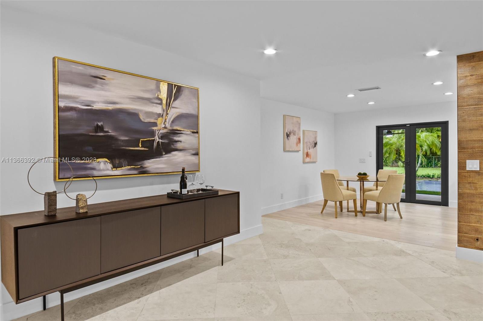 HELMS COUNTRY ESTATES RE- - Residential