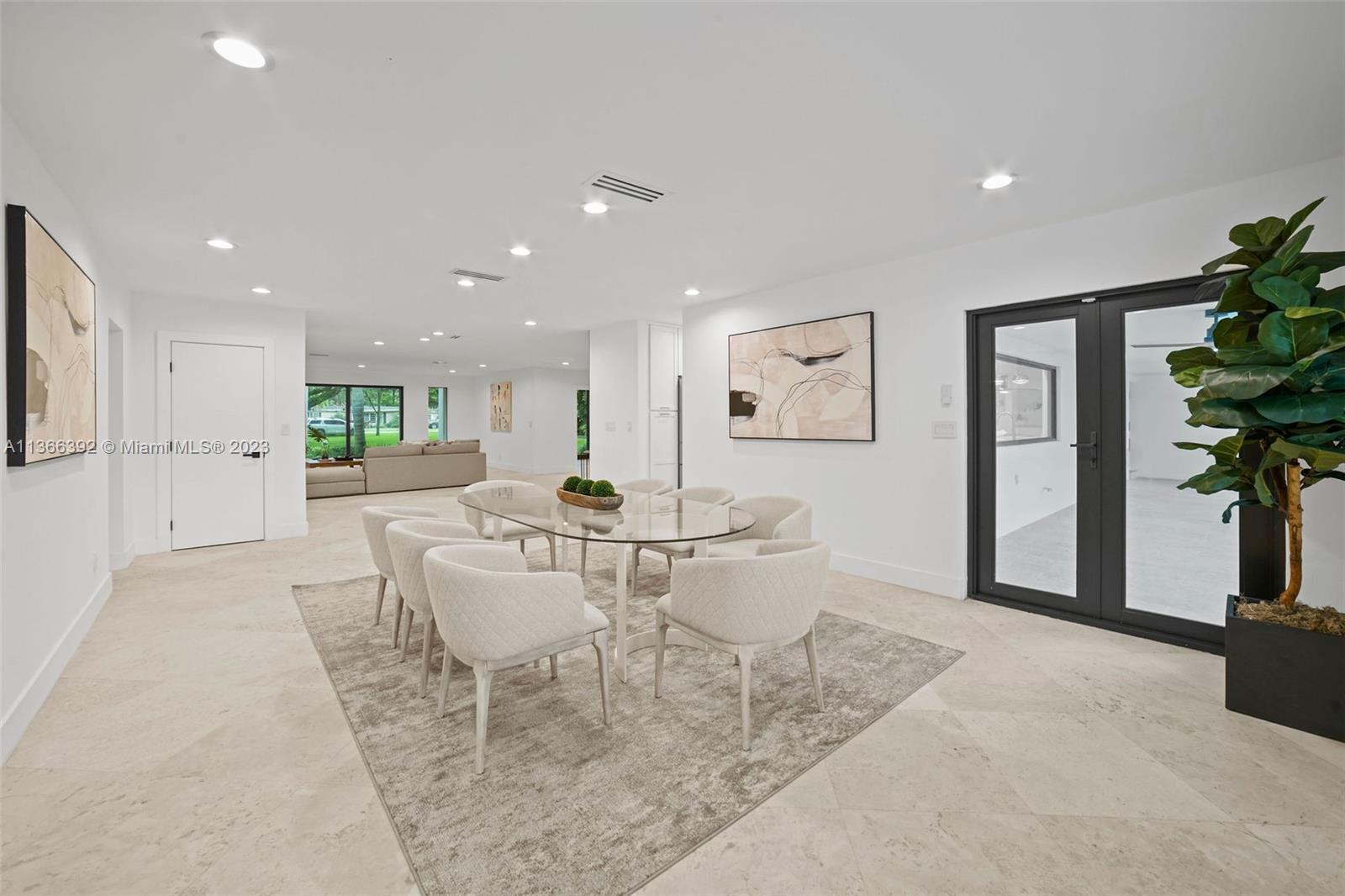 HELMS COUNTRY ESTATES RE- - Residential