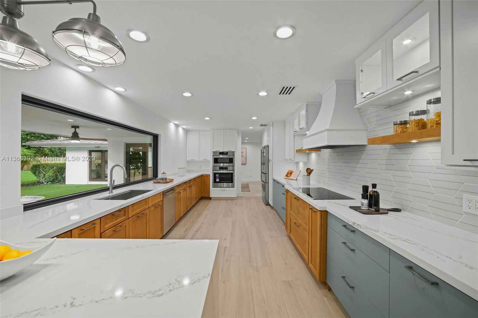 HELMS COUNTRY ESTATES RE- - Residential