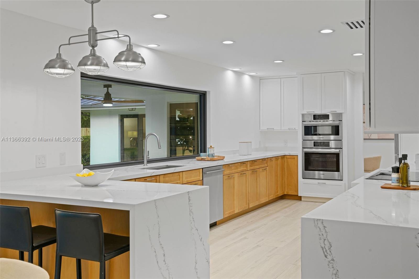 HELMS COUNTRY ESTATES RE- - Residential