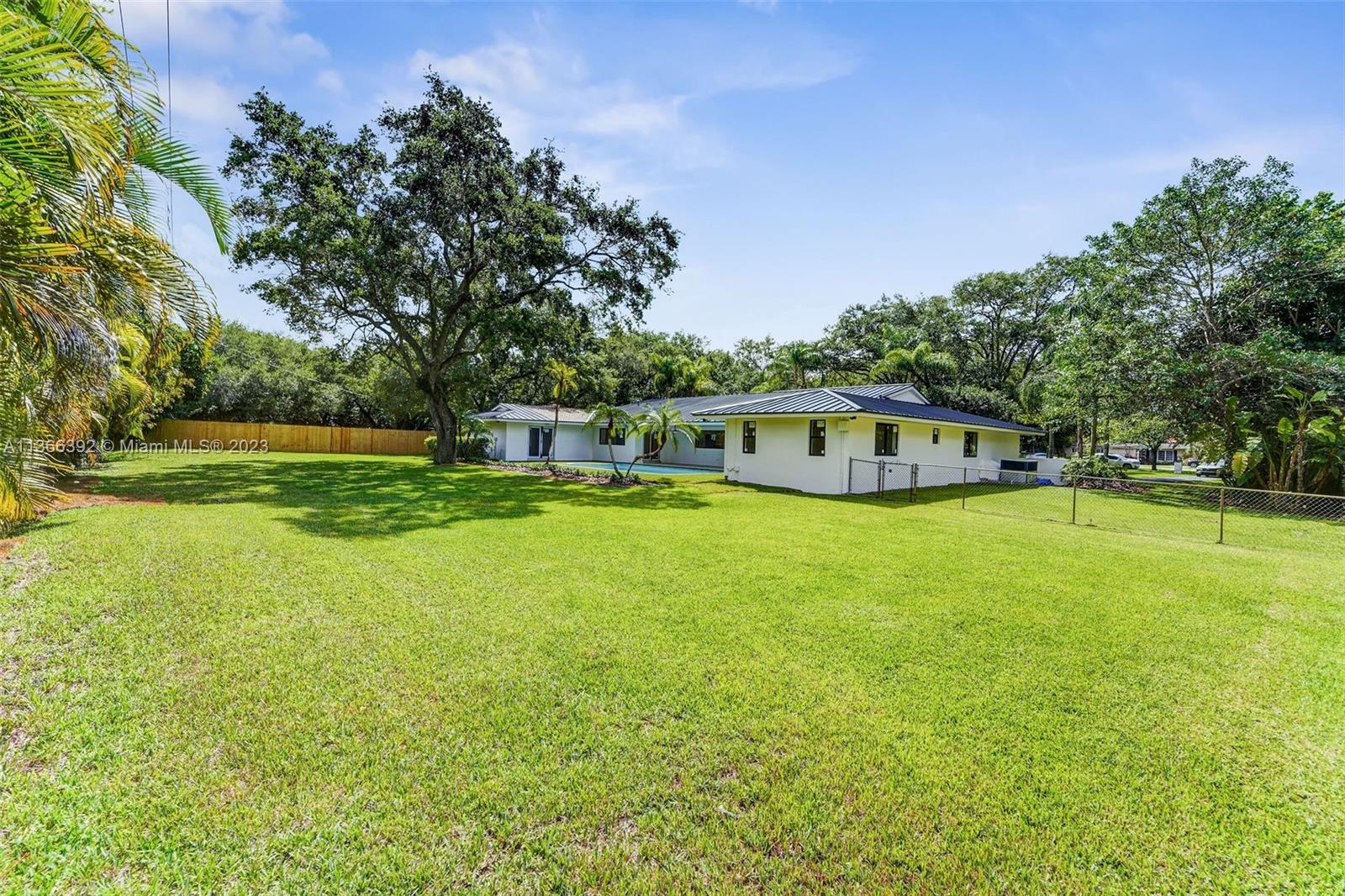 HELMS COUNTRY ESTATES RE- - Residential