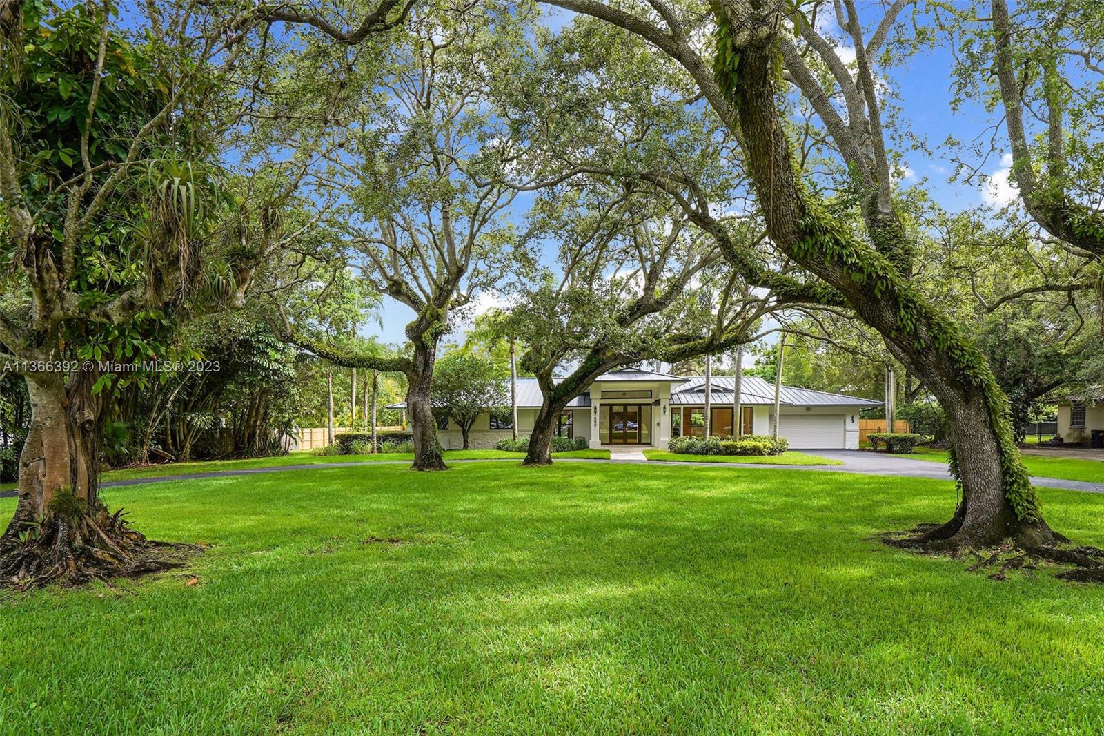 HELMS COUNTRY ESTATES RE- - Residential